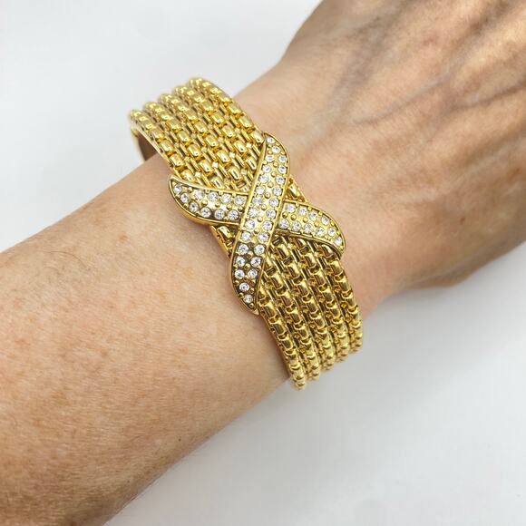 Vintage CZ X Wrapped Cuff Bracelet Gold Tone Chain Texture 6 1/2" - Picture 1 of 9